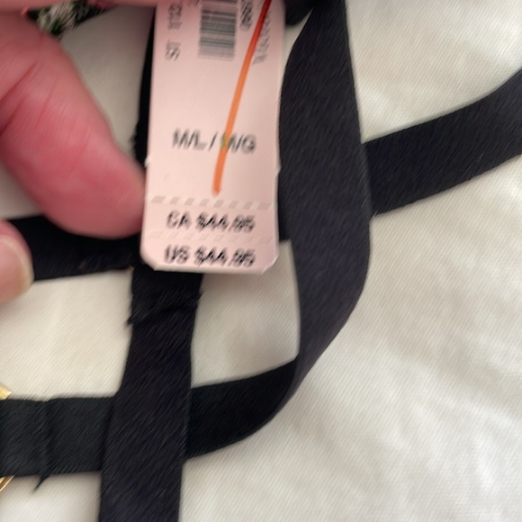 Victoria’s Secret cherry garter belt. Nwt - Picture 4 of 4